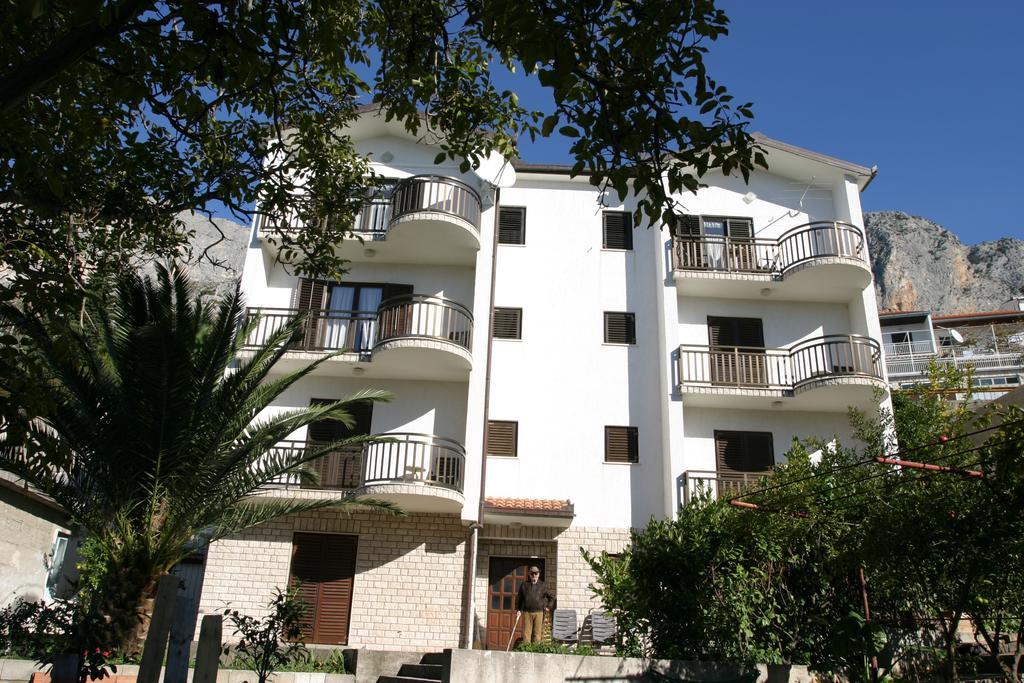 Vila Lidus Brist Quarto foto